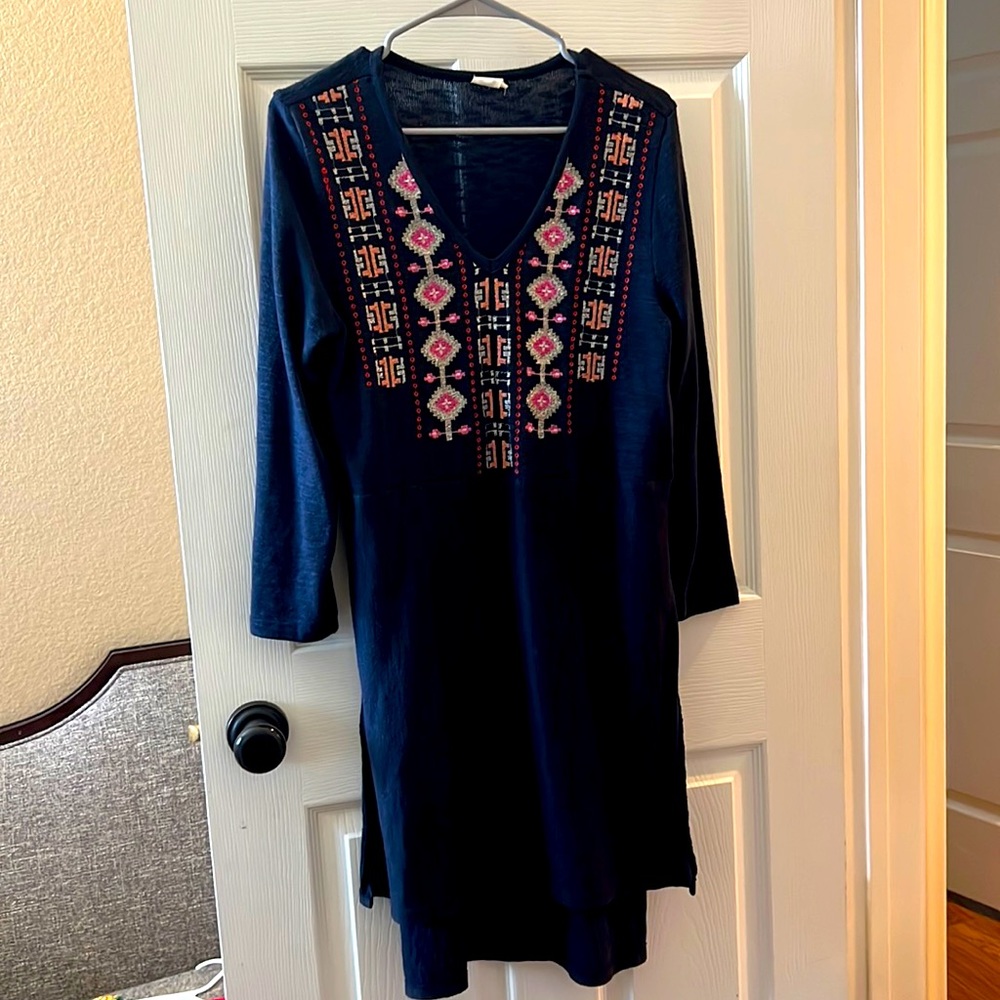 Akemi + kin high slit sweater dress